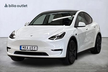 Tesla Model Y Standard Range RWD