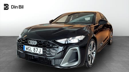 Audi A5 Sedan e-hybrid quattro