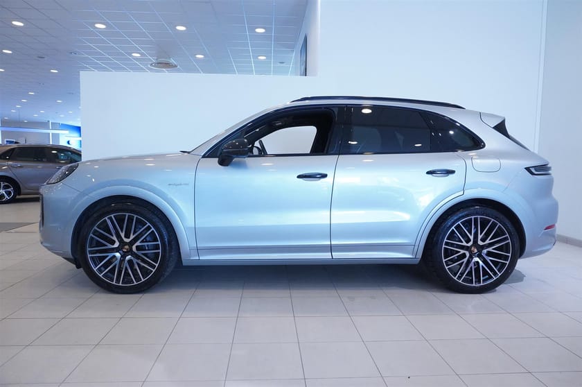 Bild 3 av Porsche Cayenne E-Hybrid