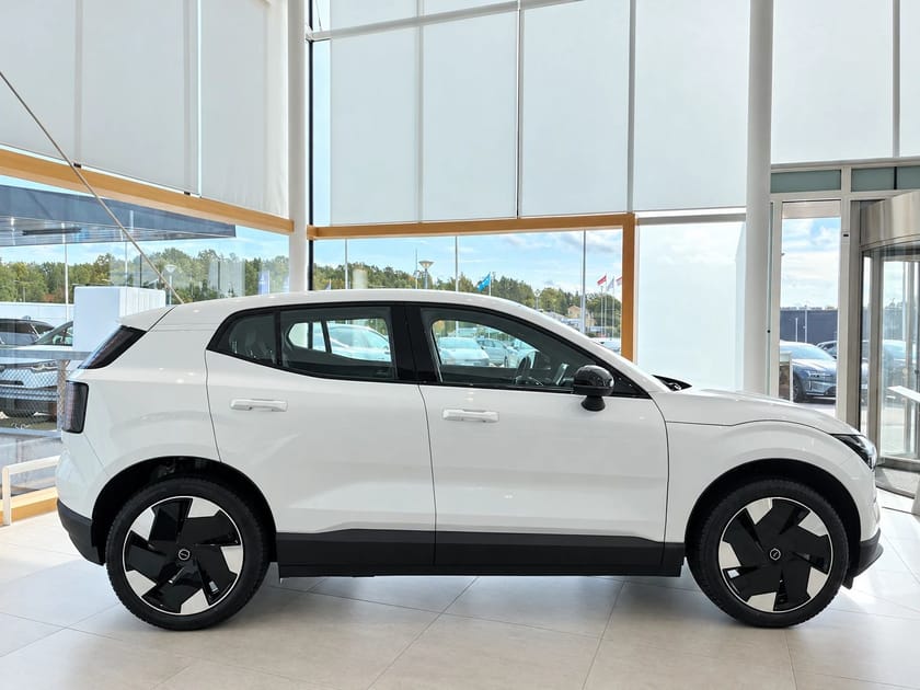 Bild 3 av Volvo EX30 P5 Long Range