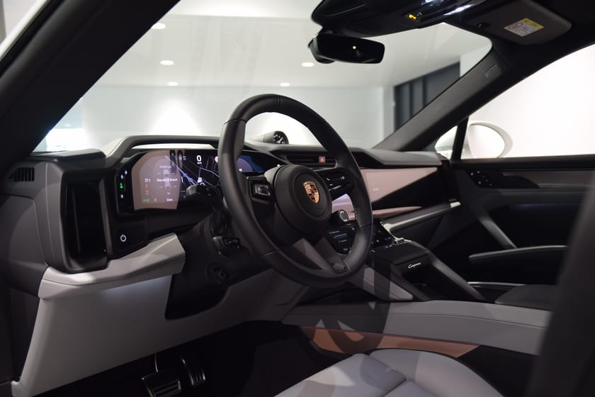 Bild 3 av Porsche Cayenne Electric