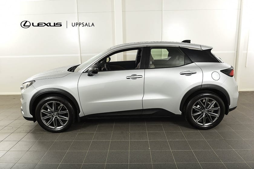Bild 2 av Lexus LBX