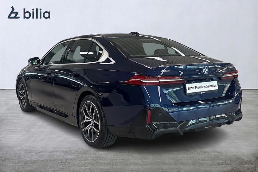 Bild 2 av BMW 550e xDrive Sedan