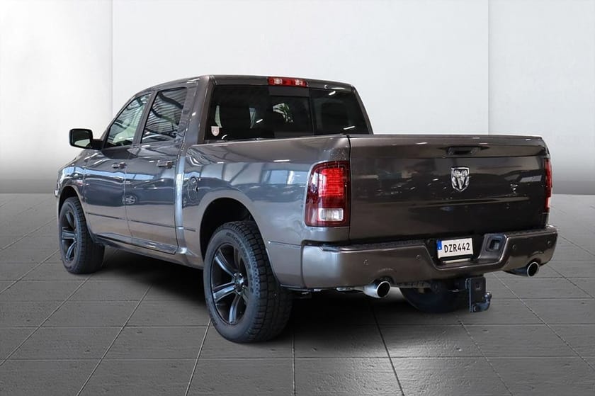 Bild 5 av RAM 1500 Crew Cab
