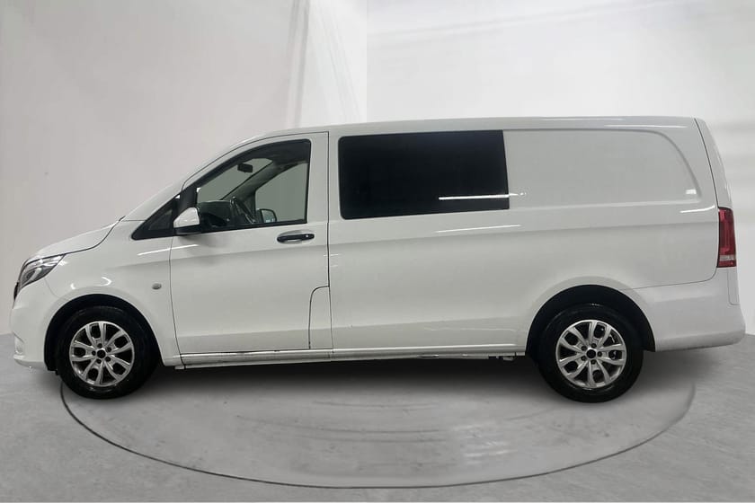 Bild 2 av Mercedes-Benz Vito Mixto 111 CDI 3.0t