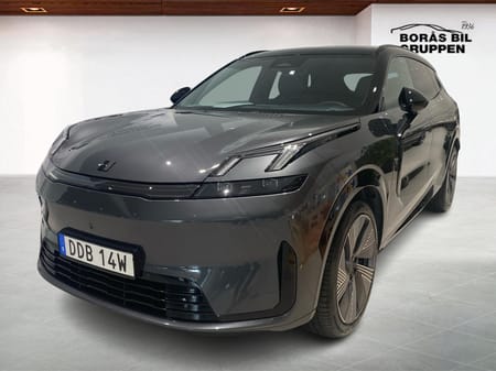 Lynk & Co 08 PHEV