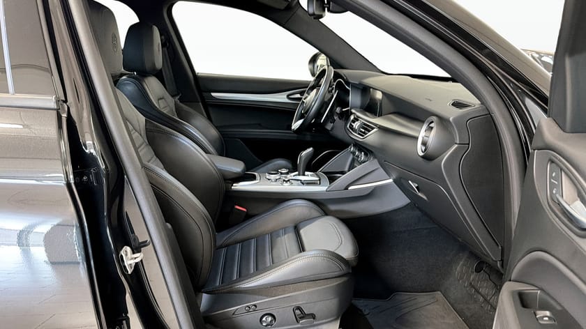 Bild 3 av Alfa Romeo Stelvio