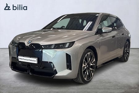 BMW iX xDrive60