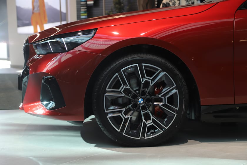 Bild 2 av BMW i5 xDrive40 Touring