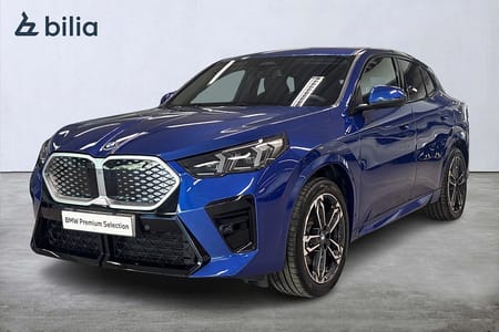 BMW iX2 xDrive30
