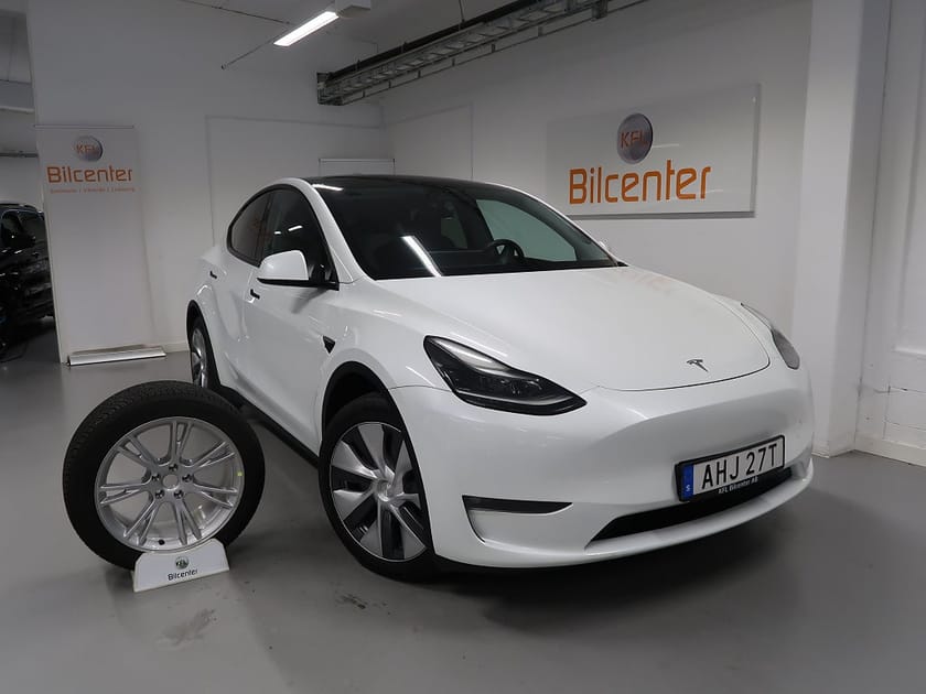 Bild 1 av Tesla Model Y Long Range AWD