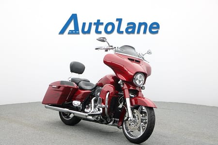 Harley-Davidson Street Glide CVO