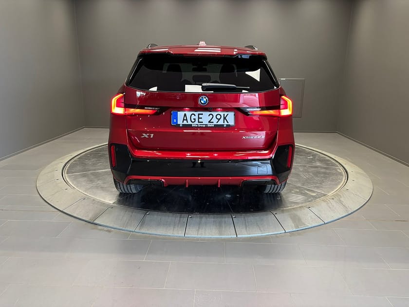 Bild 4 av BMW X1 xDrive25e