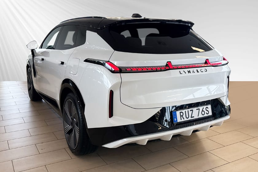 Bild 3 av Lynk & Co 08 PHEV