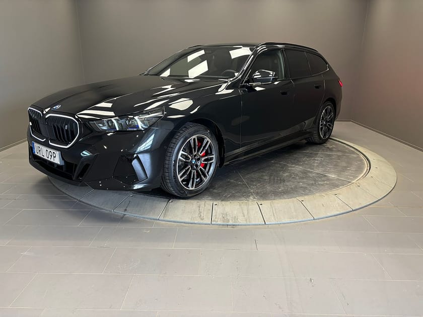Bild 1 av BMW i5 xDrive40 Touring