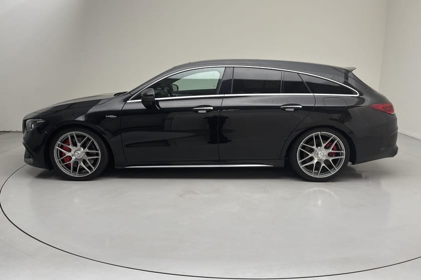 Bild 2 av Mercedes-Benz AMG CLA 45 S 4MATIC+ Shooting Brake