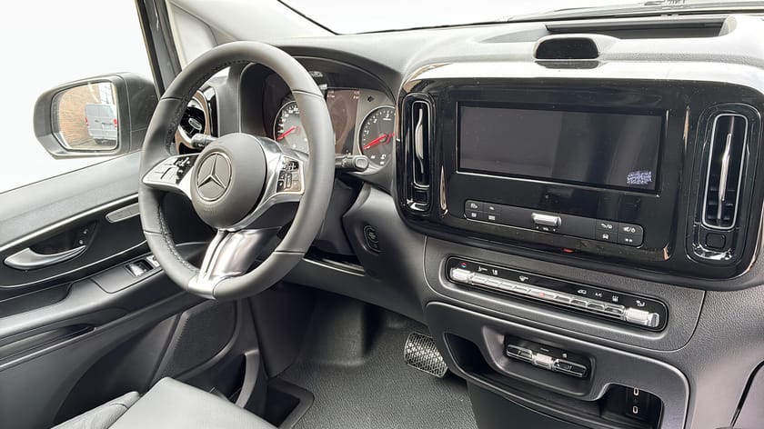 Bild 4 av Mercedes-Benz Vito 119 CDI 4x4 3.0t