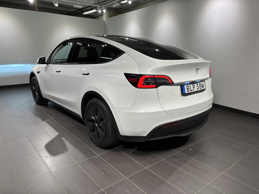 Bild 2 av Tesla Model Y Long Range RWD