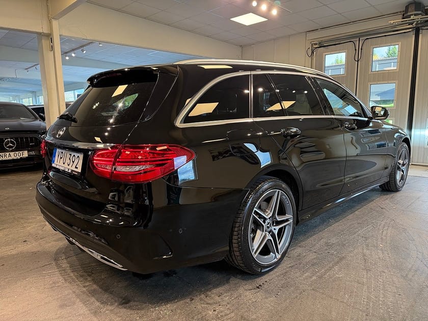 Bild 4 av Mercedes-Benz C 220 T d 4MATIC
