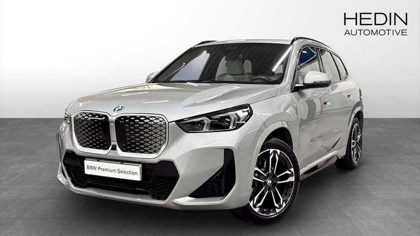 Bild 1 av BMW iX1 xDrive30