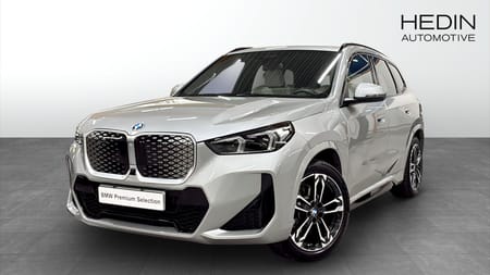 BMW iX1 xDrive30