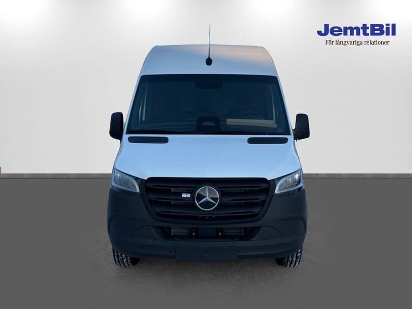 Bild 2 av Mercedes-Benz eSprinter 420 113 kWh