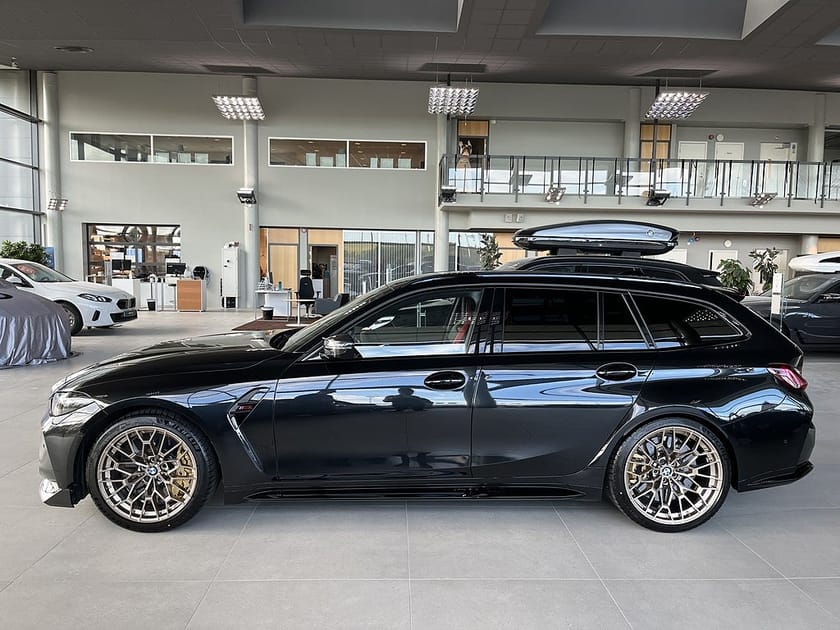 Bild 3 av BMW M3 CS Touring