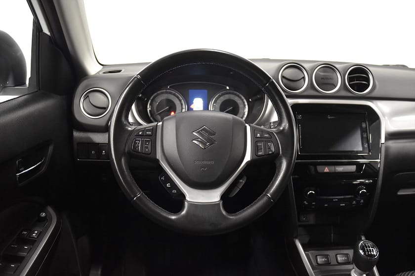 Bild 2 av Suzuki Vitara Hybrid AllGrip