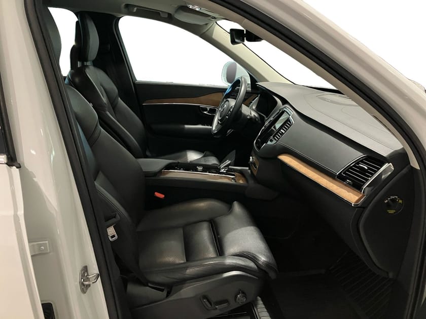 Bild 4 av Volvo XC90 7 Säten