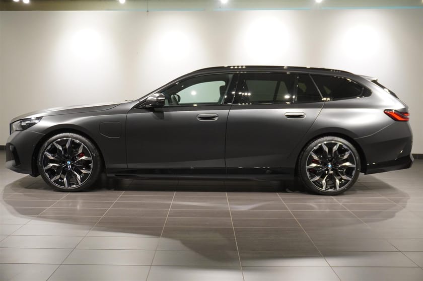 Bild 2 av BMW 530e xDrive Touring