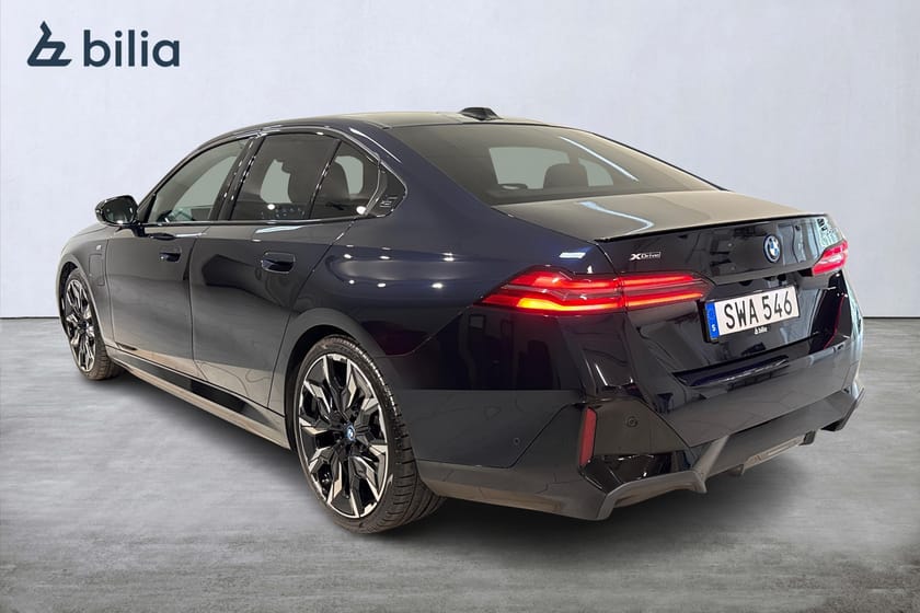 Bild 2 av BMW 550e xDrive Sedan