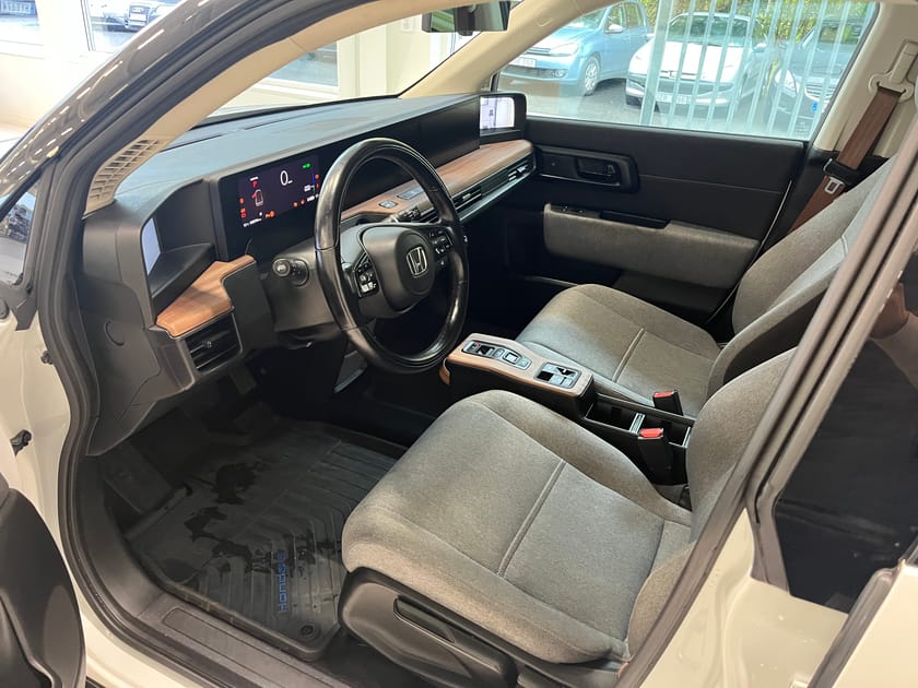 Bild 5 av Honda E