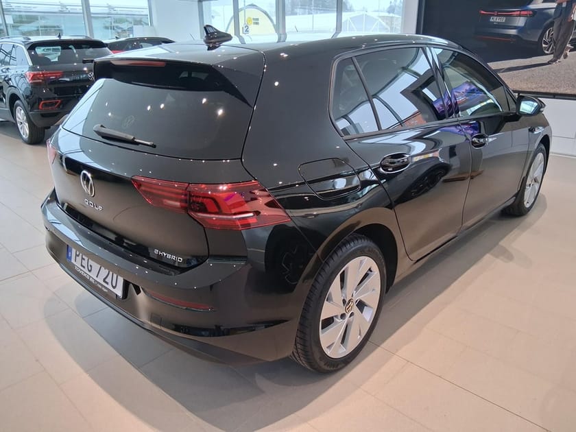 Bild 3 av Volkswagen Golf eHybrid