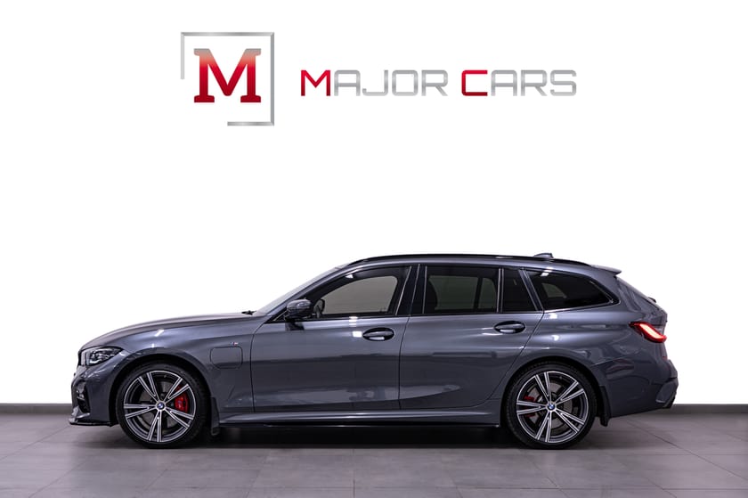 Bild 3 av BMW 330e xDrive Touring
