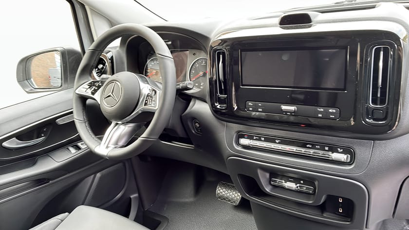 Bild 4 av Mercedes-Benz Vito 116 CDI 4x4 3.0t