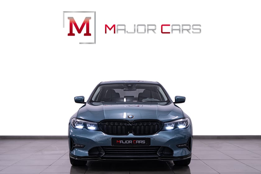 Bild 2 av BMW 330e xDrive Sedan