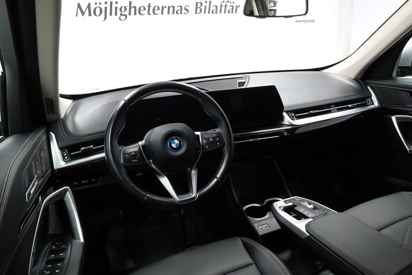 Bild 3 av BMW X1 xDrive30e