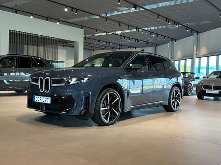 BMW iX3 50 xDrive