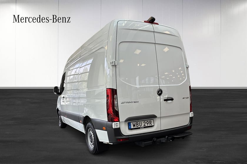 Bild 2 av Mercedes-Benz Sprinter 317 CDI RWD Panel Van