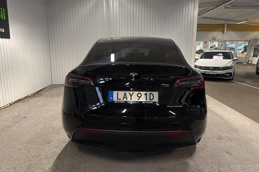 Bild 4 av Tesla Model Y Long Range AWD
