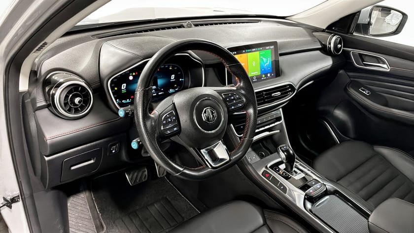 Bild 3 av MG EHS PHEV