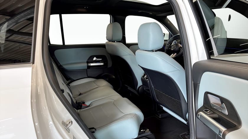Bild 5 av Mercedes-Benz EQB 300 4MATIC