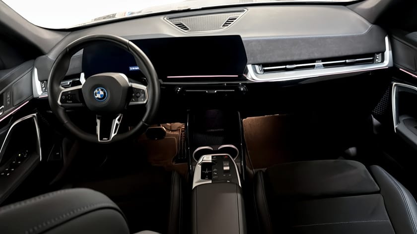 Bild 4 av BMW X1 xDrive25e