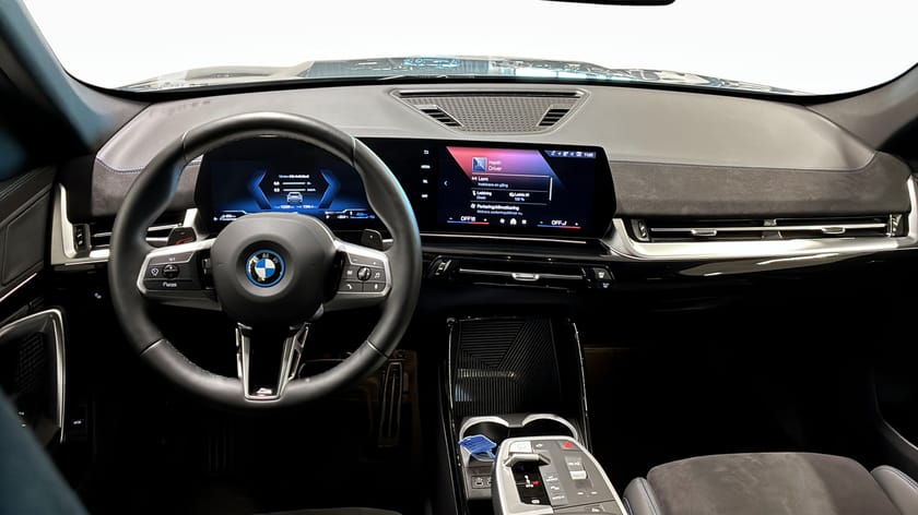 Bild 4 av BMW X1 xDrive25e
