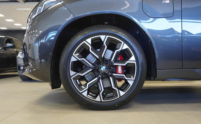 Bild 2 av BMW X3 30e xDrive