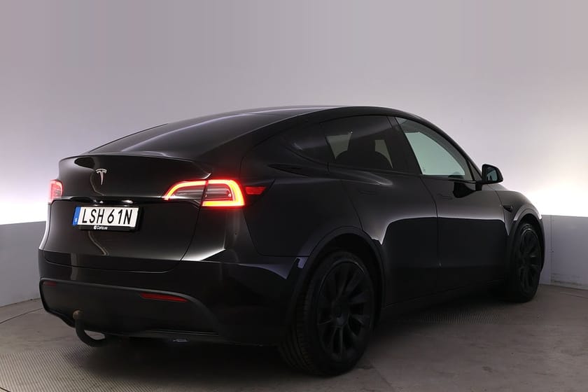 Bild 5 av Tesla Model Y Long Range AWD