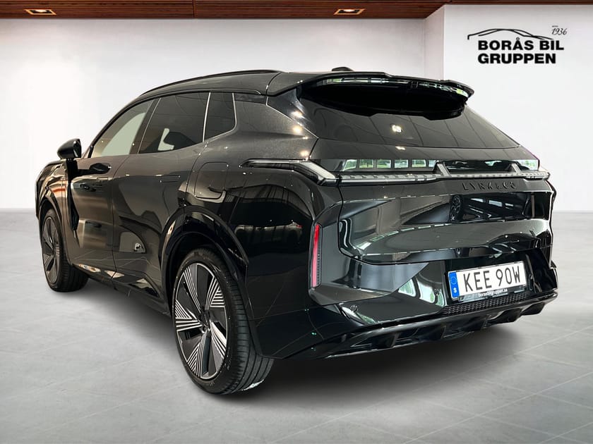 Bild 2 av Lynk & Co 08 PHEV