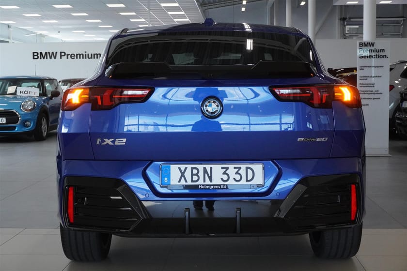 Bild 3 av BMW iX2 eDrive20