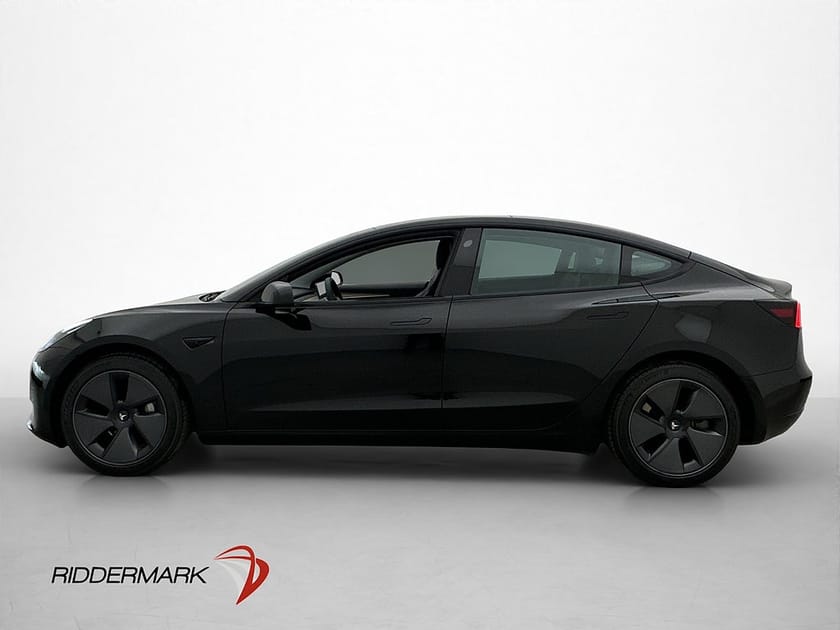 Bild 5 av Tesla Model 3 Standard Range