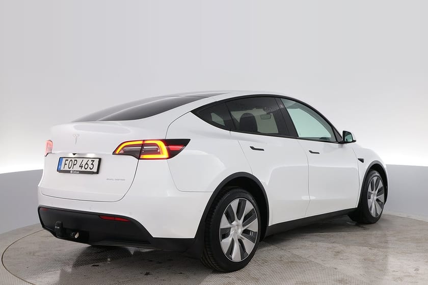 Bild 5 av Tesla Model Y Long Range AWD